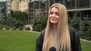 Edyta Folwarska: Nocne warszawskie życie, blichtr i imprezki w modnych knajpach są tylko na pokaz